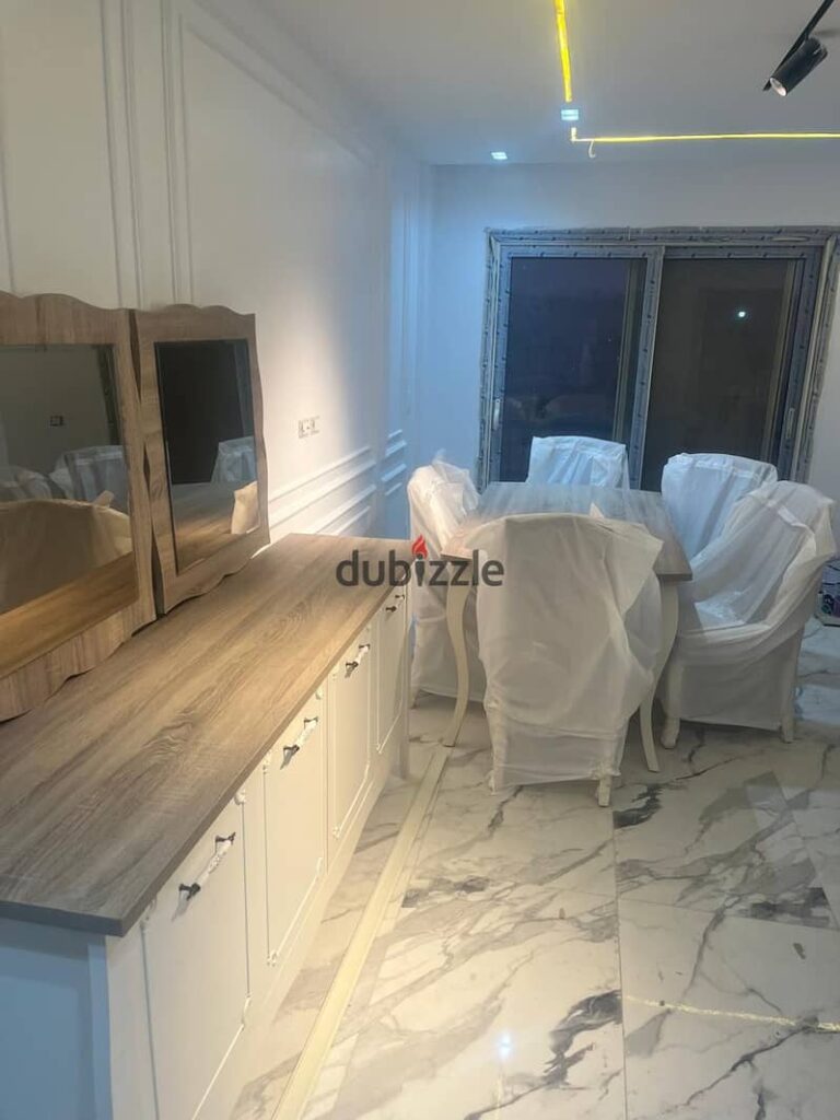 شقة للإيجار في مجمع ستون ريزيدنس السكني، فيفث سيتلمنت  تشطيبات فاخرة - الطابق الثالث 0