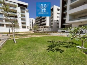 بأقل سعر في الماركت استلم فوري شقه 3 غرف + 3 حمام برايم لوكيشن متشطبه الترا سوبر لوكس للبيع بسعر مميز بكمبوند المقصد Al Maqsad 4,000,000 ج.م