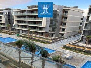 بأقل سعر في الماركت شقه 3 غرف برايم لوكيشن للبيع بكمبوند لافيستا الباتيو سولا La Vista Patio Sola 9,700,000 ج.م