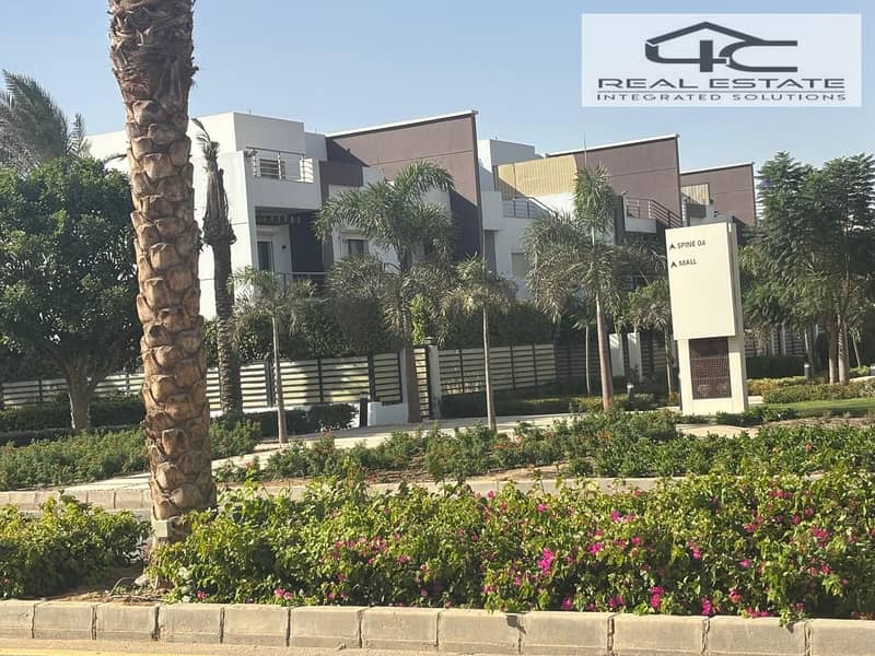 للبيع تاون هاوس استلام فوري في هايد بارك 3 غرف نوم تشطيب الترا سوبر لوكس مودرن في هايد بارك التجمع الخامس hyde park new cairo 0