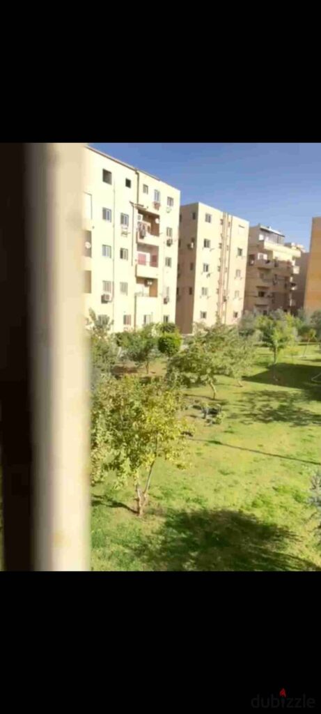 شقه بانوراما للبيع في التجمع الخامس النرجس عمارات بسعر مناسب  0