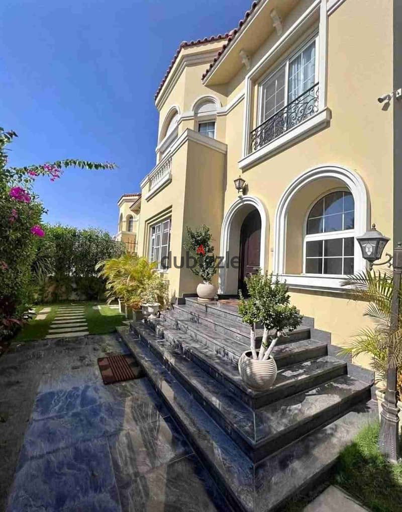 آخر فيلا راقيه للبيع في هايد بارك التجمع الخامس بجوار ميفيدا وبالم هيلز جاهزه للتعاقد والتسليم ودايركت علي ال90 0