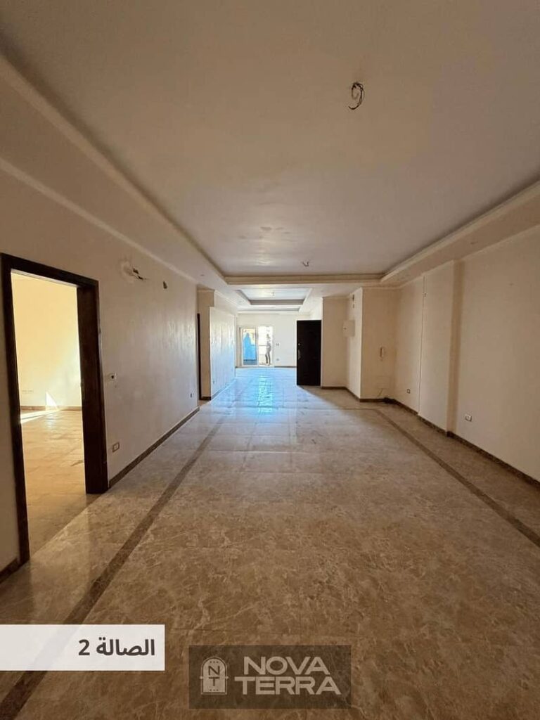 شقة 240م للبيع في الشيخ زايد  صف أول امام بيفرلي هيلز – الحي 16 - المجاورة التانية بسعر مميز و تشطيب استثنائي 0