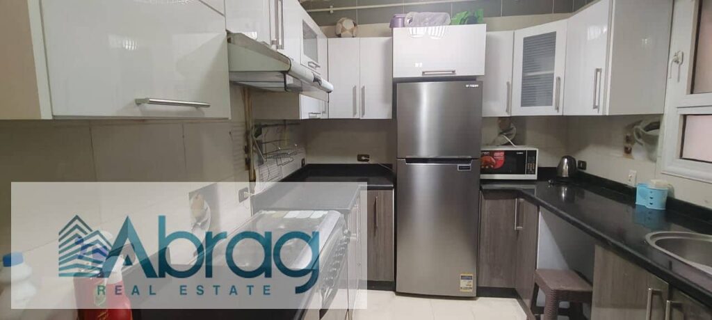 للايجار شقة171م مفروشة بالكامل بالتكييفات و المطبخ كمبوند حدائق الكونتيننتال الشيخ زايد 0