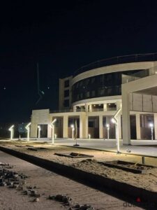 Clinic for sale عياده للبيع 44 متر استلام فوري في حدايق اكتوبر بالقرب من شارع المنتزه والحور الخدمي تطل علي مستشفي الكبد الجديده 2,173,000 ج.م