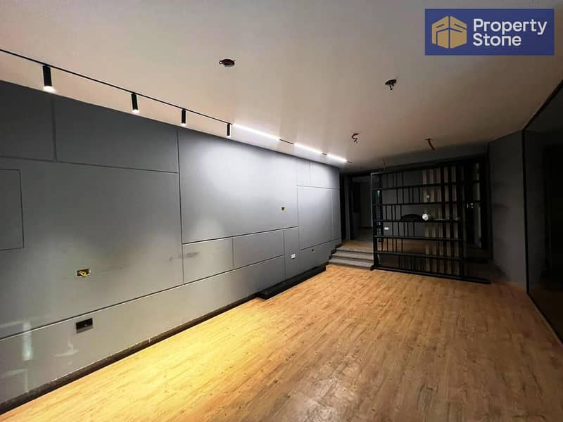 فيلا دوبليكس إدارية 500م في سرايات المعادي للشركات الكبرى 0