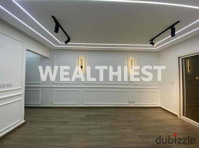 للبيع شقه ب ارخص سعر في السوق بتشطيبات الترا سوبر لوكس  وفيو جاردن راقي في اميز مواقع مدينتي b7 0