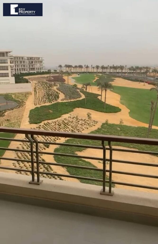 شقة  للبيع جاهزة للسكن  مشطبه بإطلالة على جولف في  أبتاون  كايرو اعمار 0