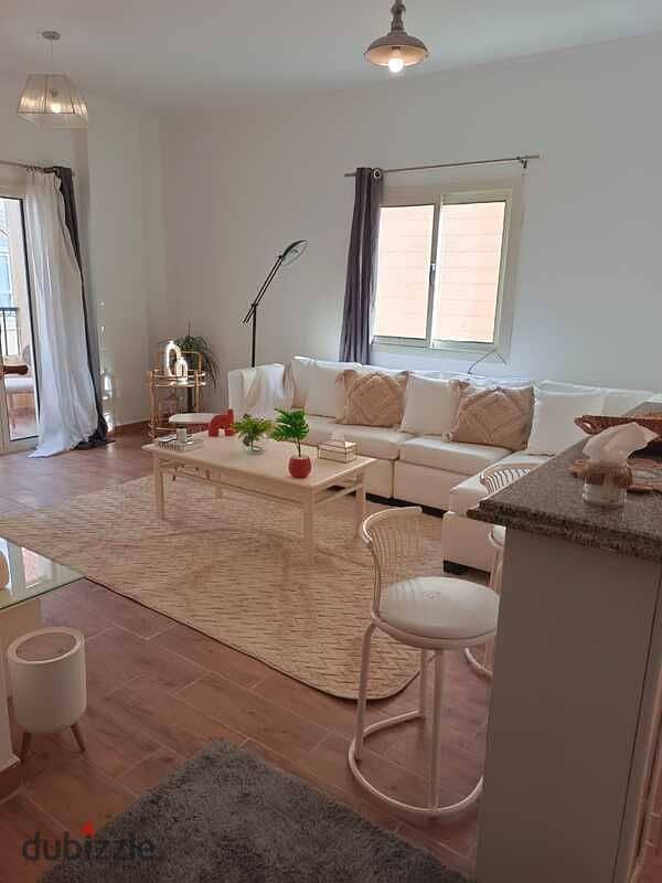 شقة تشطيب فاخر للبيع بالمستثمرين الجنوبي 0