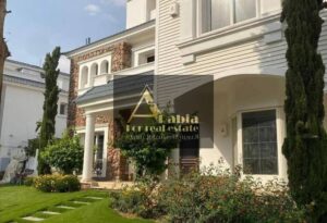 65,000,000 ج.م فيلا مستقله مذهلة للبيع ماونتن فيو 2 تصميم خاص وفيو مميزMountain View 2