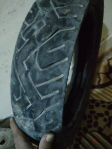 400 ج.م كاوتش تيوبلس