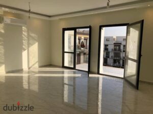 5,000,000 ج.م للسكن الفوري شقه متشطبه بكمبوند بيفرلي هيلز لوكيشن مميز