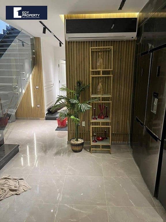 بينتهاوس للبيع بروف تشطيب كامل في ماونتن فيو هايد بارك القاهرة الجديدة إمتلك الأن! 0