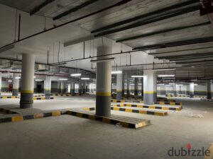 77,000 ج.م للايجار محل 110 متر مجهز بالتكييفات في الشيخ زايد الحي 16 امام مول مزار مباشرة