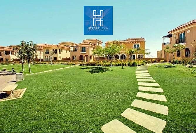 استلام فوري فيلا ستاندالون كبيرة  برايم لوكيشن للبيع في كمبوند هايد بارك القاهرة الجديدة بالتقسيط علي 6 سنين 0