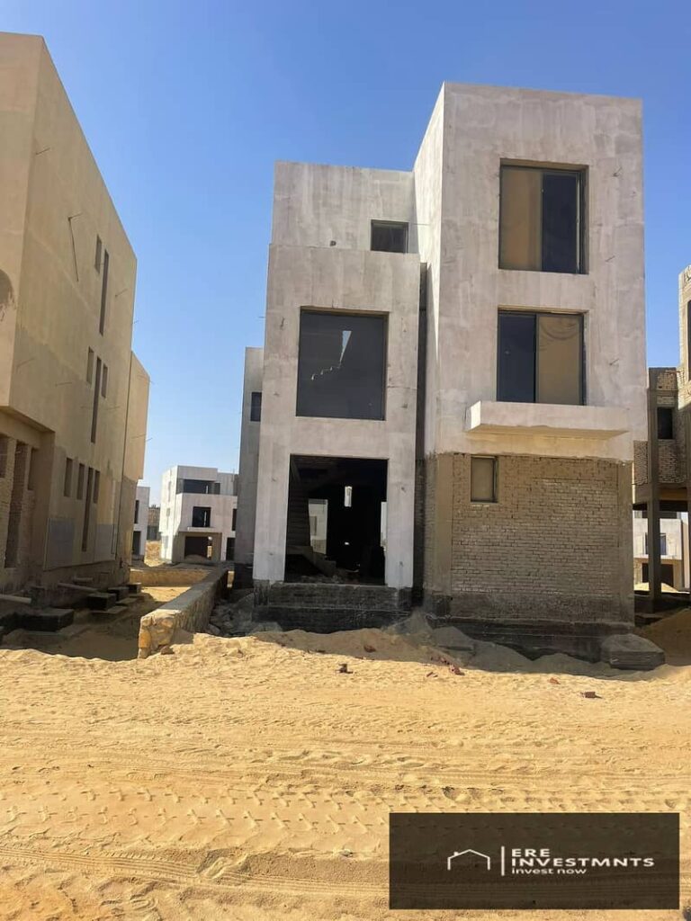 باقل من سعر السوق فيلا استاند الون390متر  للبيع في ستيت صبور التجمع الخامس أمام بوابة 19 مدينة الرحاب بجانب كمبوند سوان ليك 0