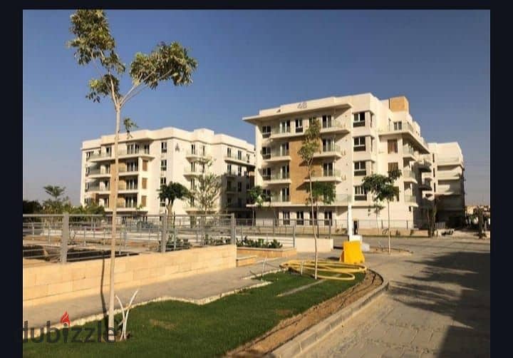 للبيع شقة استلام فوري في ماونتن فيو 6 اكتوبر 6th of October / Mountain View iCity Compound 0