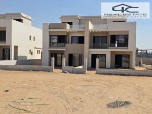 22,340,000 ج.م استلم توين هاوس فورى في هايد بارك التجمع الخامس بمقدم وتكمله اقساط في لوكيشن مميز جدا hyde park new cairo