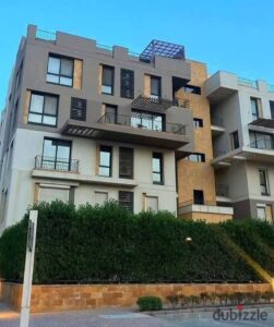 5,000,000 ج.م شقه بجاردن للبيع في ارقي لوكيشن في الشيخ زايد متشطبه بالكامل في كارميل سوديك بالقرب من بيفيرلي