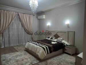 4,000,000 ج.م دور اول امام كرافت زوون فيو مفتوح وحديقة ناصية بالتطبيقات والمطبخ