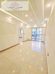 590,000 ج.م شقه للبيع في شاطئ النخيل في قلب الأسواق التجارية موقع ممتاز جدا شامل الخدمات