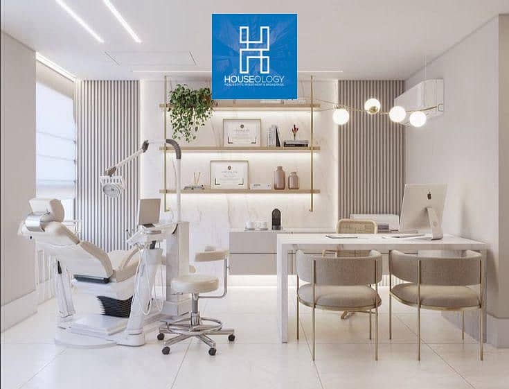 بقسط شهري 12 الف وبمقدم 250 الف أمتلك عيادة استلام فوري في كمبوند ساكن وعايش باعلي ترافيك موجود 0