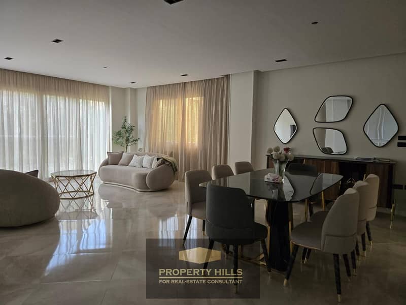 للبيع شقه متشطبه استلام قريب 4 غرف في DEJOYAبجوار سولانا واعمار وسوديك وامام مطار سفنكس فرصه للاستثمار او السكن في اميز لوكيشن في زايد الجديده 0