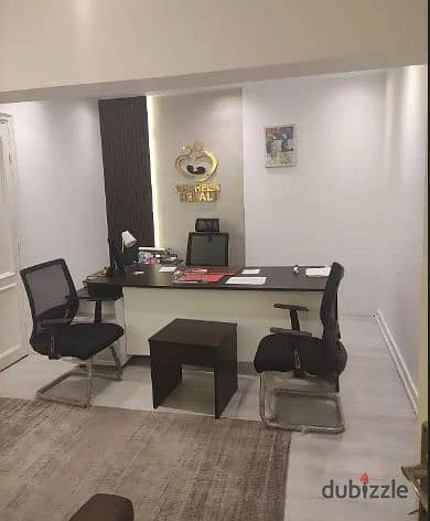 عياده للايجار بــ جنــاكليــس  130 م / علــى أبــو قيــر مبــاشـــر 0