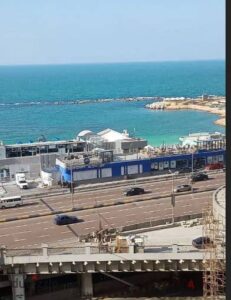 شقــة مفــروشــة أول نــمرة بحــر 120 م 30,000 ج.م