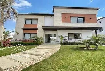 فيلا فوري للبيع وبالتقسيط في كمبوند أزار التجمع الخامس بجوار الجامعة الأمريكية دقايق من وتر واي وهايد بارك وقطامية هايتس azaar new cairo hyde park 0