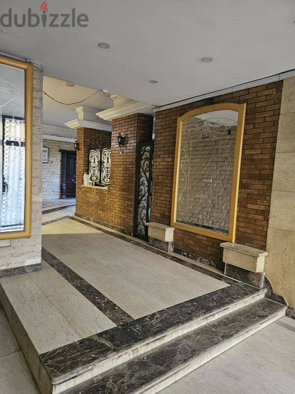 للتميز شقة مسجلة شهر عقارى فى المربع الذهبى على شارع مصطفى النحاس 0