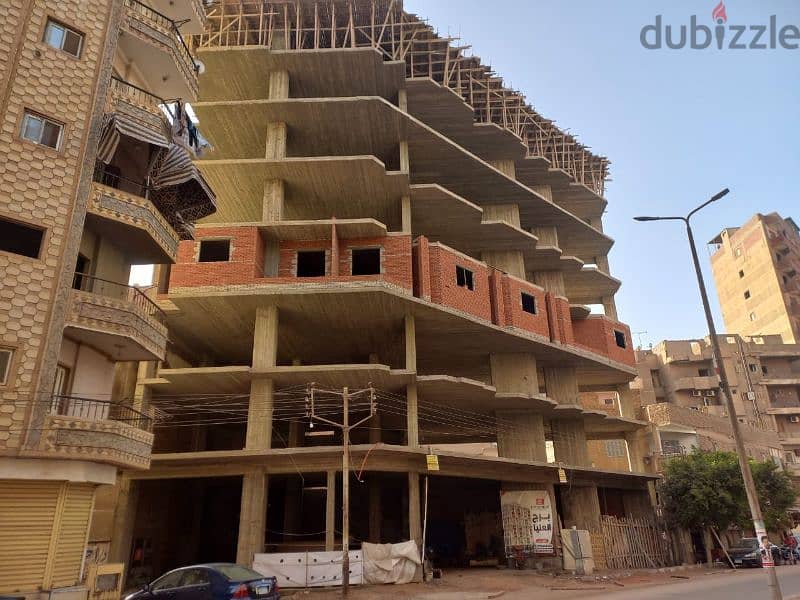 شقه للبيع اول طريق شوبر من الطريق السريع 0