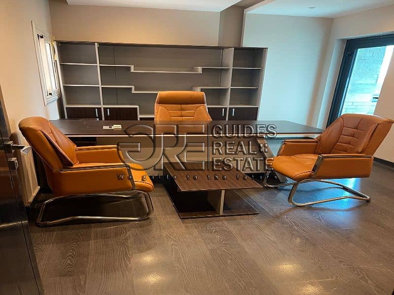 مكتب تشطيب كامل 100م بالتكيفات - اول دور -  شارع جزيرة العرب . 0