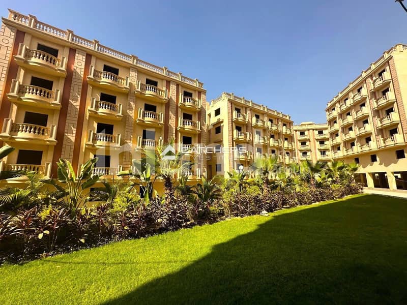 اقل سعر استلام فوري في التجمع ! شقة جاهزة للانتقال الفوري فيو مفتوح في مساحات خضراء | لوكيشن بالقرب من وتر واي - Waterway & شارع التسعين 0