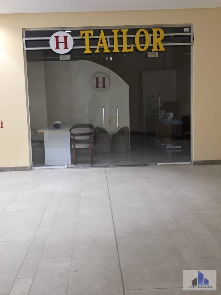 محل تجاري للبيع 46 متر في جيت واي مول الرحاب القاهرة الجديدة 0