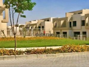 تاون هاوس كورنر في كمبوند ذا كراون من بالم هيلز بالقرب من نيو جيزة ونادي الجزيرة ومدرسة الألسن ودقائق من محور 26 يوليو في قلب مدينة 6 أكتوبر 9,000,000 ج.م