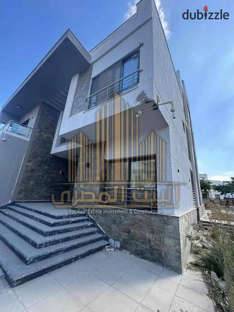 فيلا ستاند ألون فاخرة للإيجار في وصال | تشطيب إكسترا سوبر لوكس | 6 غرف + 6 حمامات | غرفة ناني بحمام خاص 0