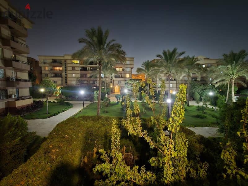 شقة ١٣٩م تشطيبات خاصه بالكامل للبيع بالرحاب بالمرحلة الرابعة اطلالة هايلة البيع بالمطبخ والتكييفات 0