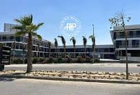 492,000 ج.م محل مأكولات ومشروبات للإيجار في جولف سنترال – بالم هيلز (هاي كوميونيتي)