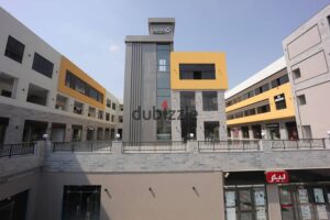 محل تجاري واجهة للبيع بميركادو مول بالشروق 4,306,250 ج.م