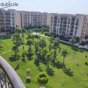 بالرحاب للبيع شقة 211 م بحرى على حديقة رائعة و خطوات لأفينيو مول 11,000,000 ج.م