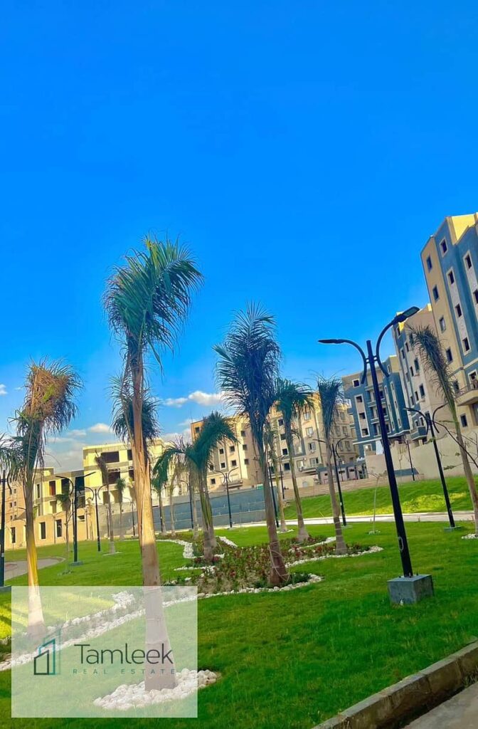 شقة للبيع استلام فوري ب ١٠% فقط وقسط على ٧ سنين بجوار الجامعة الامريكية ومول بوينت ناينتي 0