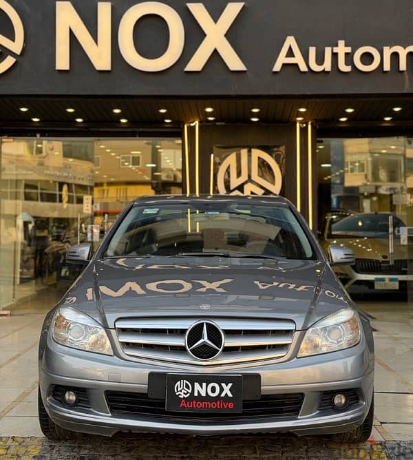 Mercedes-Benz C180 2011 0