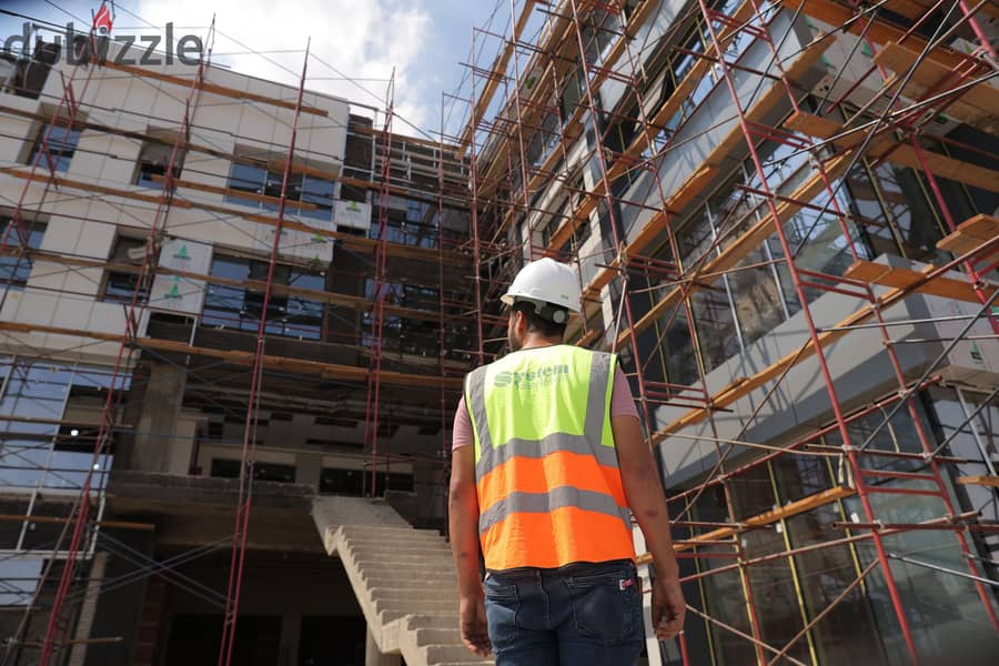 محل تجاري للبيع بالتكييفات في آرينا مول بالشروق 0