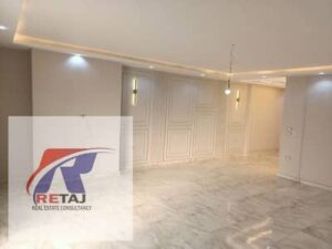 23,000 ج.م غرفة نوم كاملة خشب – سرير 160×180 + دولاب240×60 + مراييه