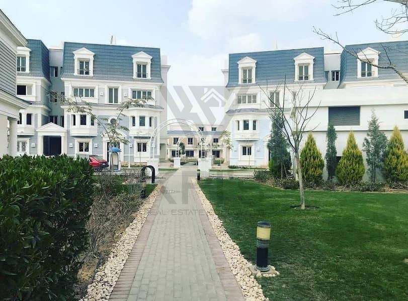 شقة استلام فوري بتقسيط 7سنين بأميز فيو بحري في ماونتن فيو هايد بارك 0