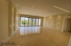 50,000 ج.م شقه اول استخدام بالمطبخ والتكيفات وأجهزة للإيجار في ليك فيو ريزيدنس ، القاهرة الجديدة