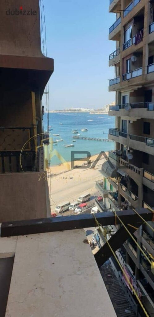 شقة مفروشة للإيجار السنوي – ميامي ( تري البحر ) 0