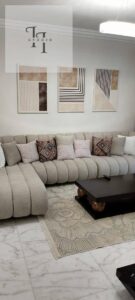 شقة فاخرة مفروشة بالكامل اول سكن للايجار اليومي فى ايستاون 4,500 ج.م