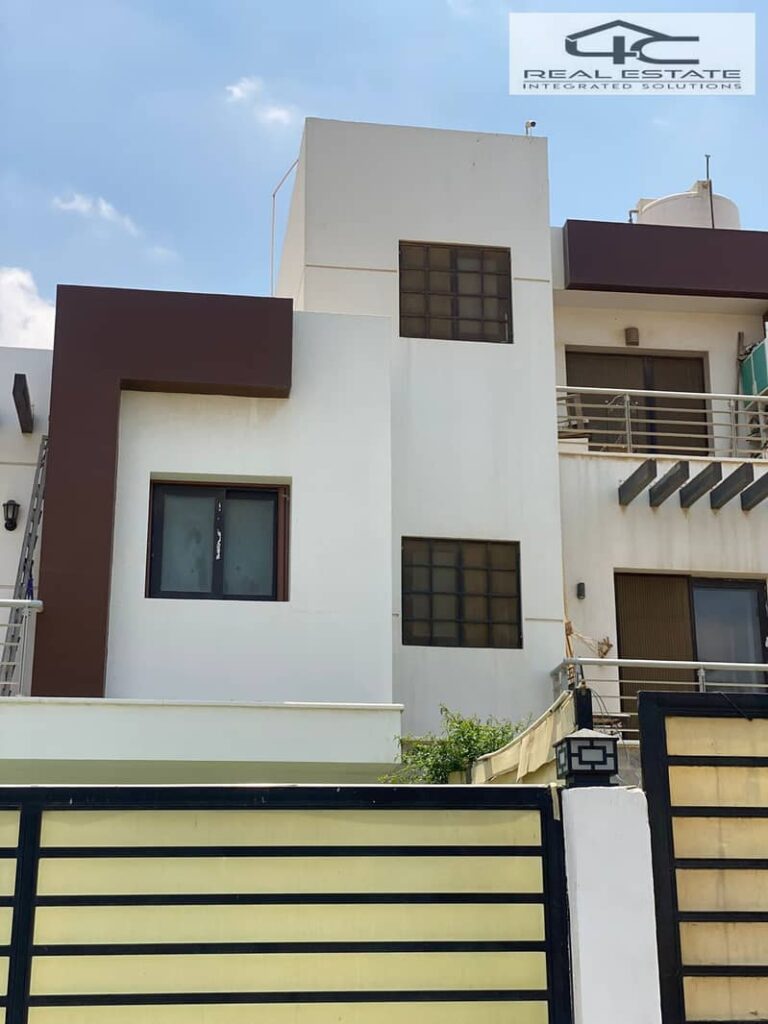 فيلا تاون هاوس  للبيع جاهز للسكن تشطيب الترا سوبر لوكس بالتكييفات لوكيشن مميز فيو  لاند سكيب في هايد بارك التجمع الخامس القاهرة الجديدة بجوار ميفيدا 0